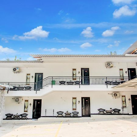 Oyo 409 Pondok Helomi Kalasan Экстерьер фото
