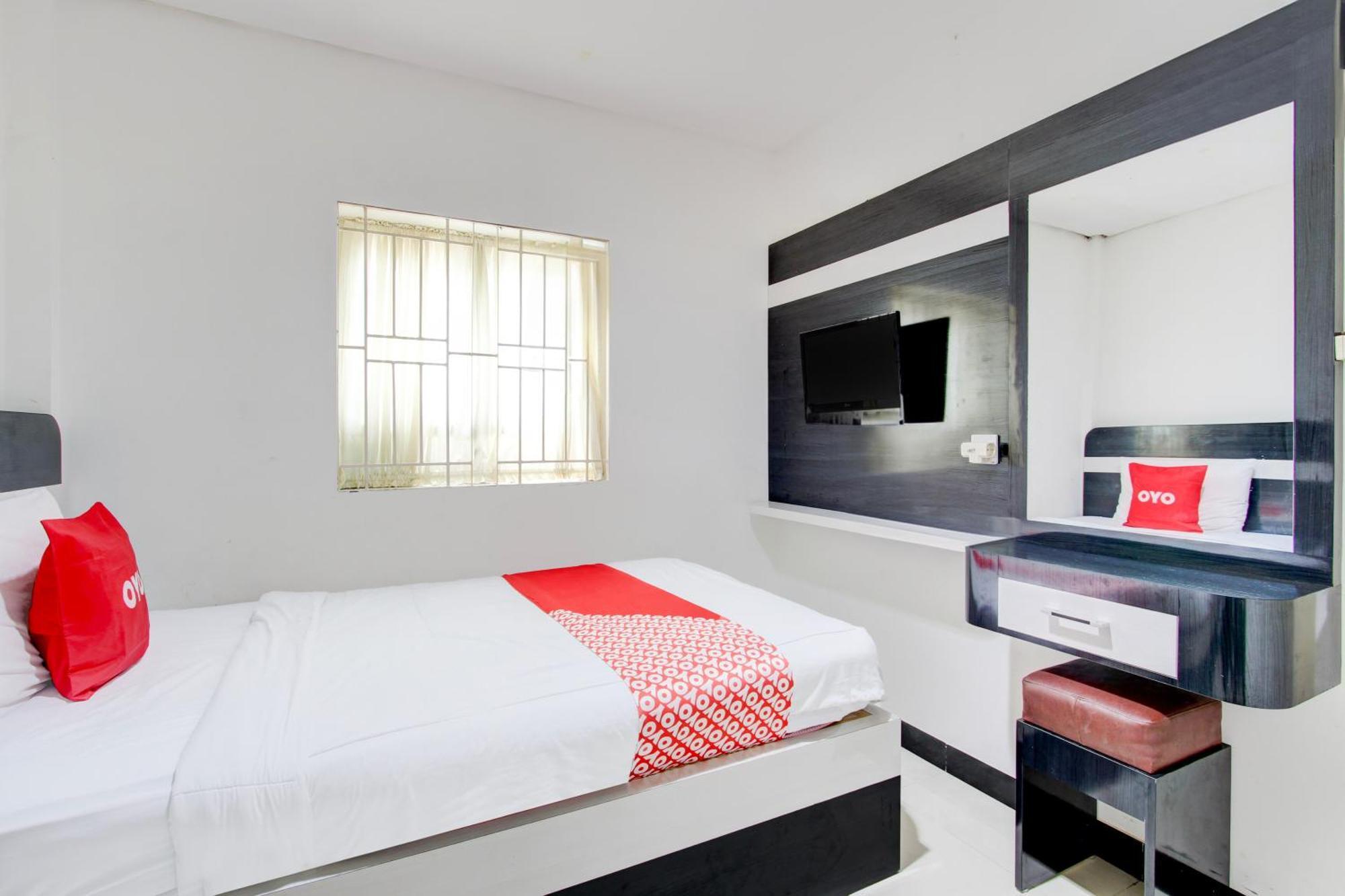 Oyo 409 Pondok Helomi Kalasan Экстерьер фото