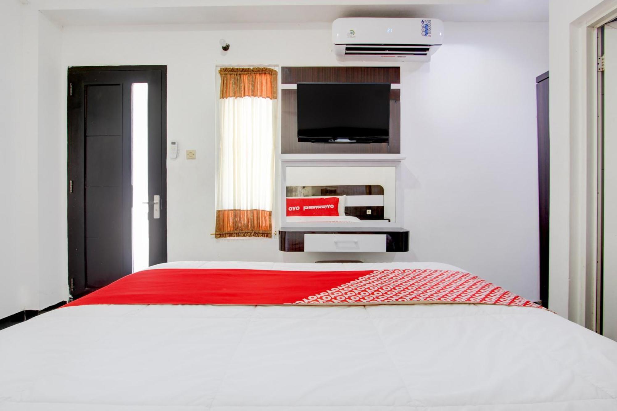 Oyo 409 Pondok Helomi Kalasan Экстерьер фото