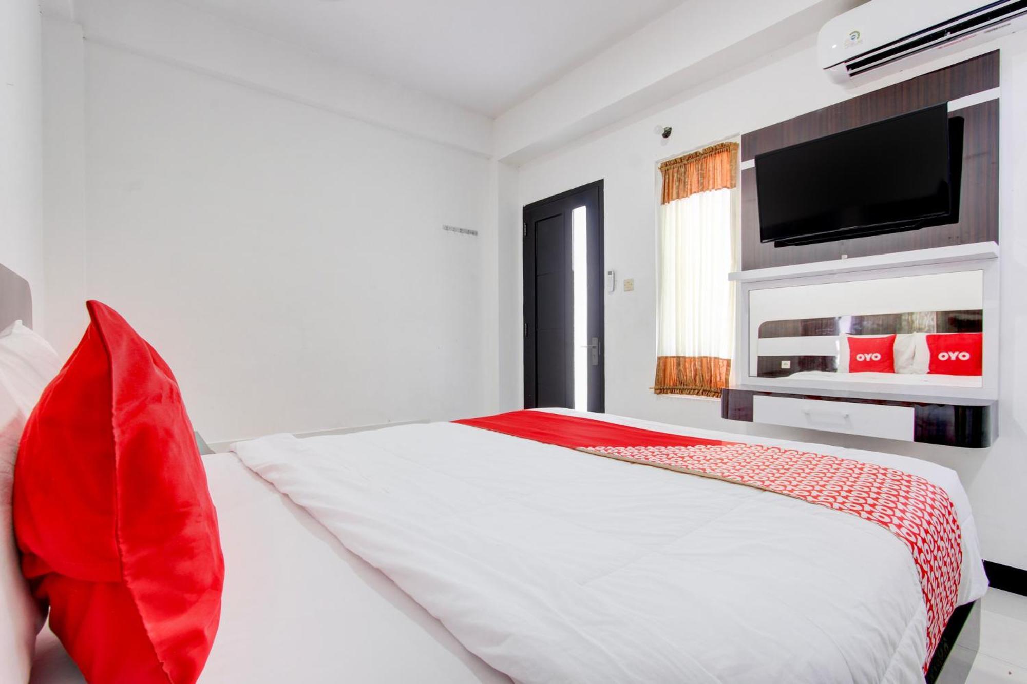 Oyo 409 Pondok Helomi Kalasan Экстерьер фото
