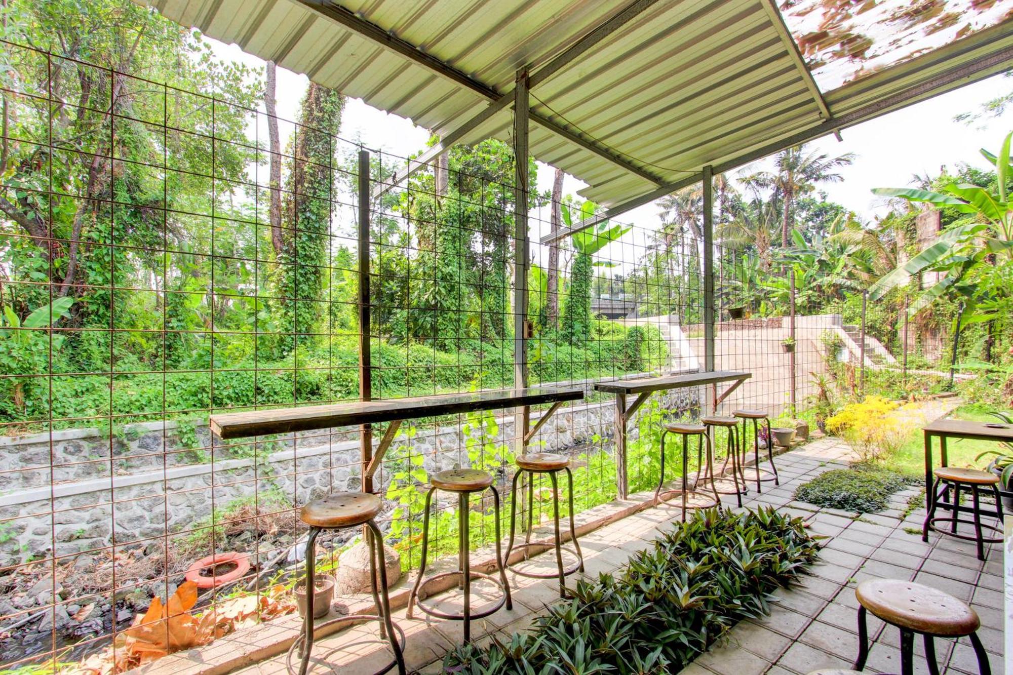 Oyo 409 Pondok Helomi Kalasan Экстерьер фото