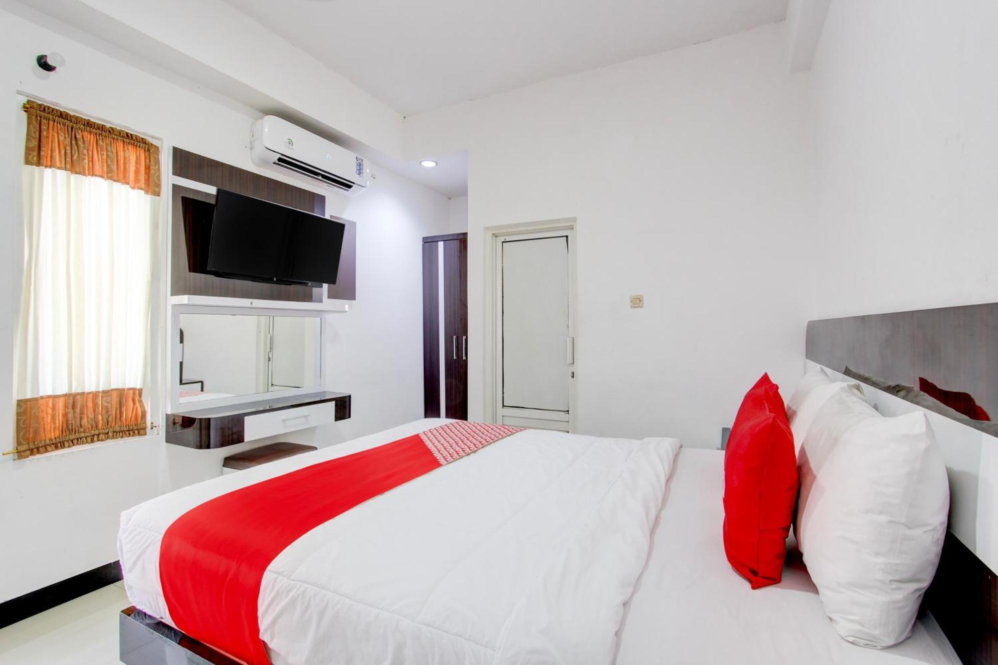 Oyo 409 Pondok Helomi Kalasan Экстерьер фото