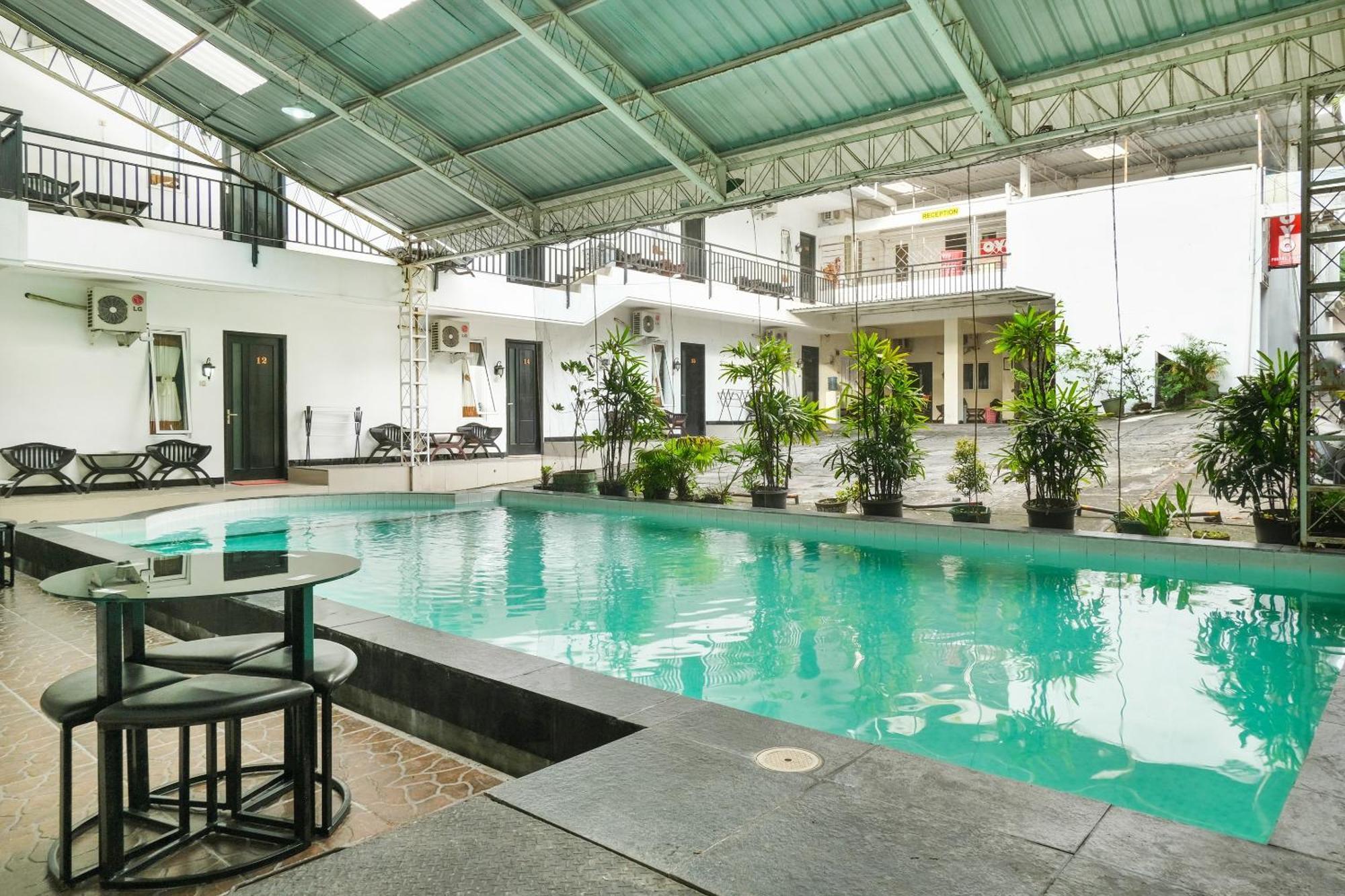 Oyo 409 Pondok Helomi Kalasan Экстерьер фото