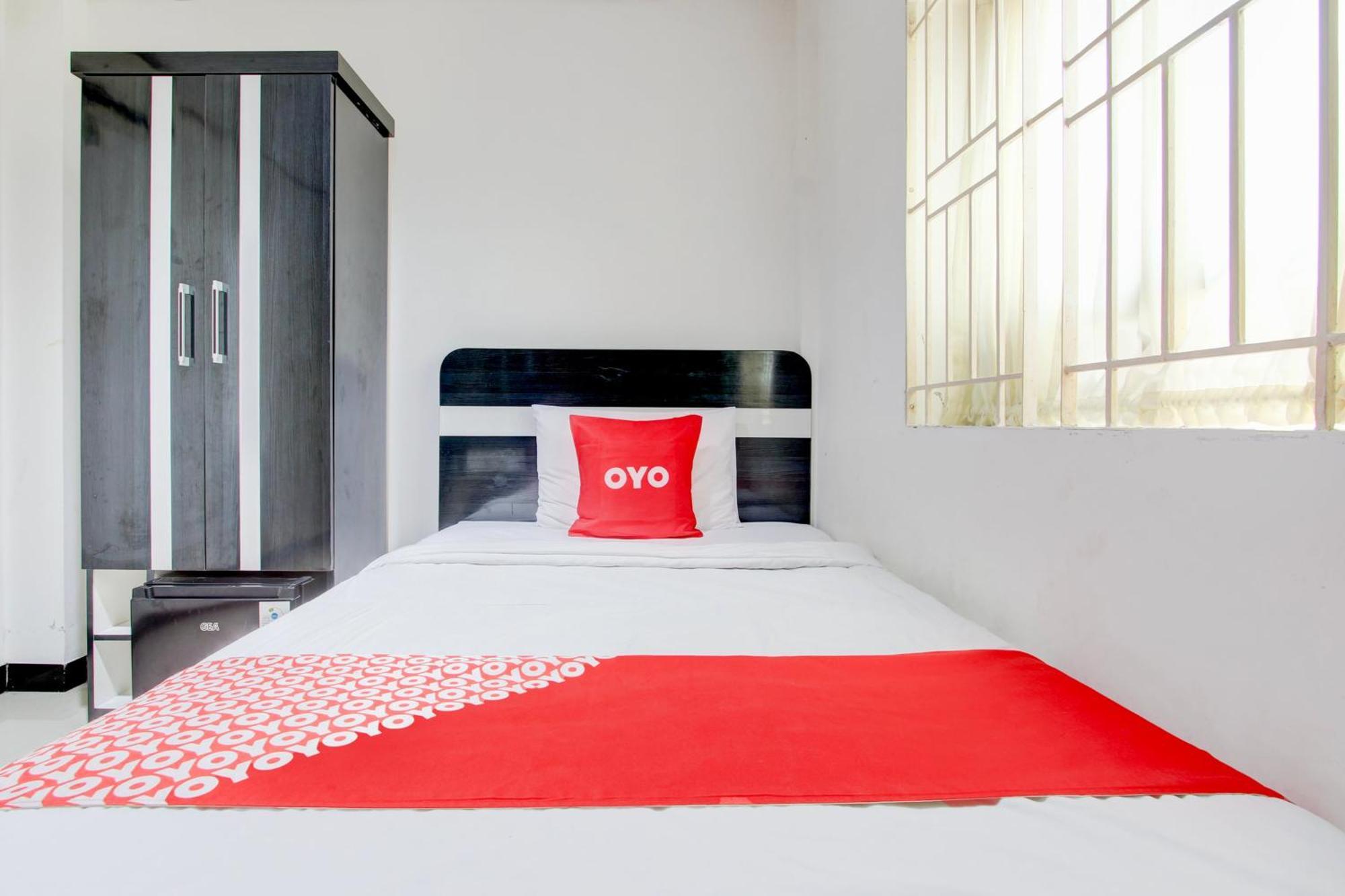 Oyo 409 Pondok Helomi Kalasan Экстерьер фото